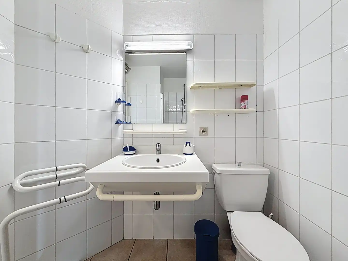 Ruime studio met een adembenemend zeezicht foto 17