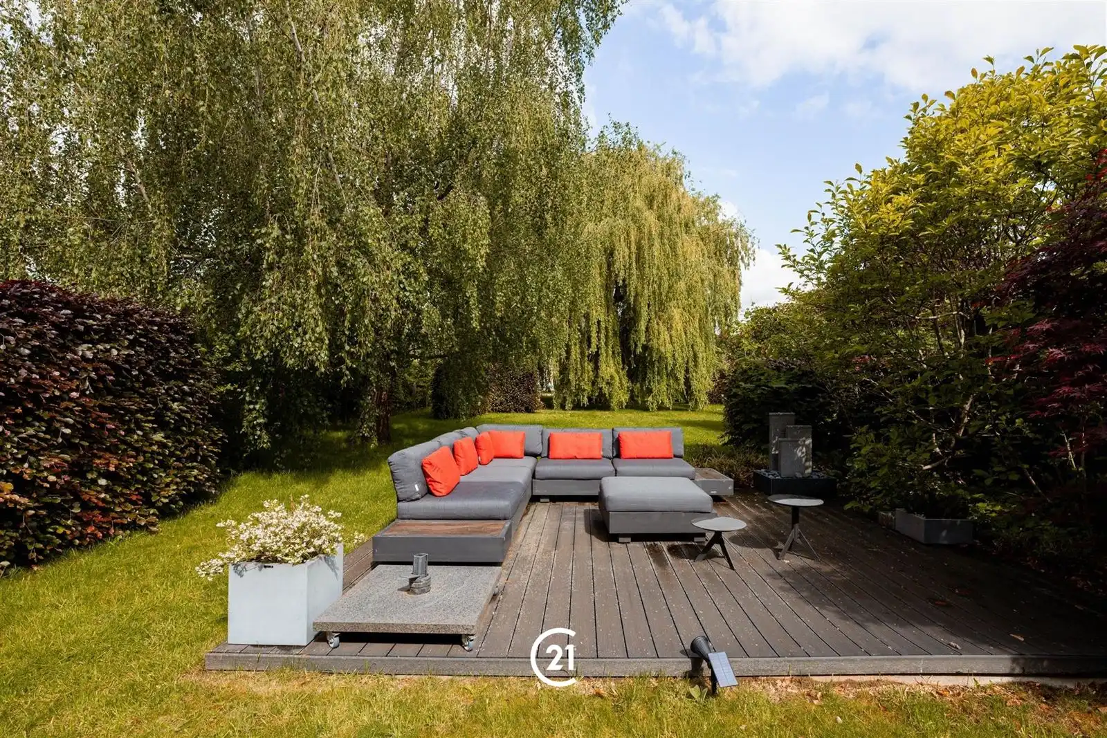 Ruime gezinswoning met tuin en garage op 9are33 foto 2