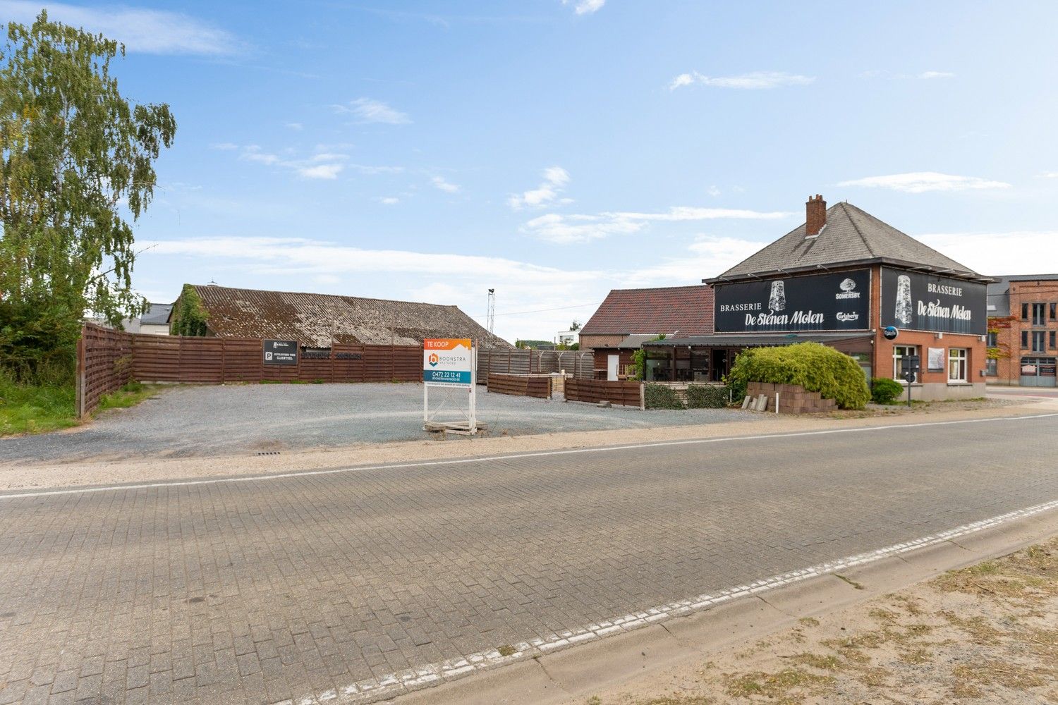 Handelspand met feestzaal en woonst op toplocatie foto 22