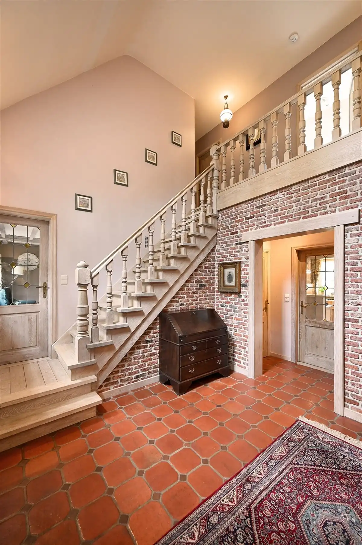 Instapklare villa met zwemvijver foto 23