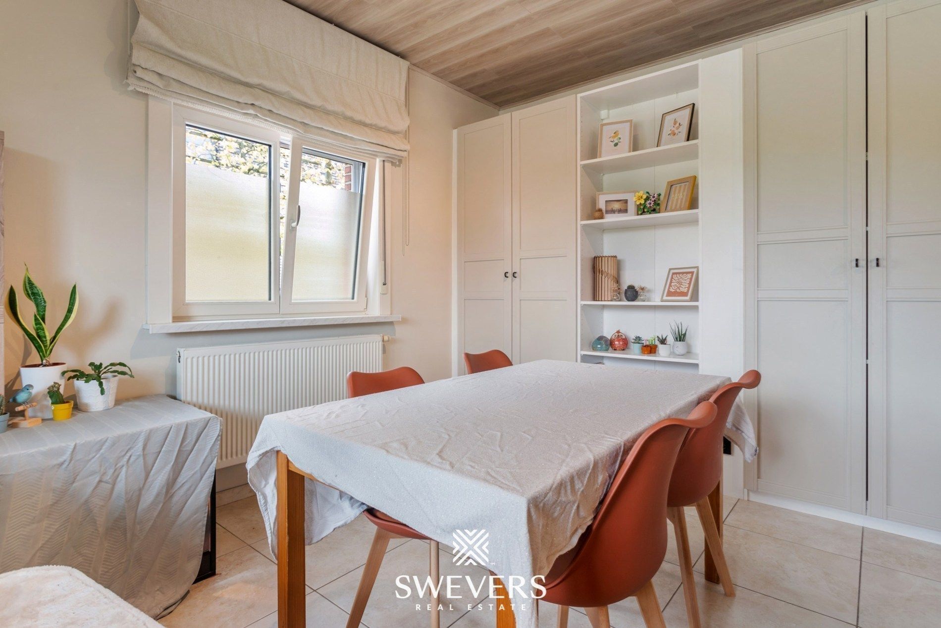 Instapklare woning met 4 slpk vlakbij het centrum van Herk-de-Stad foto 7