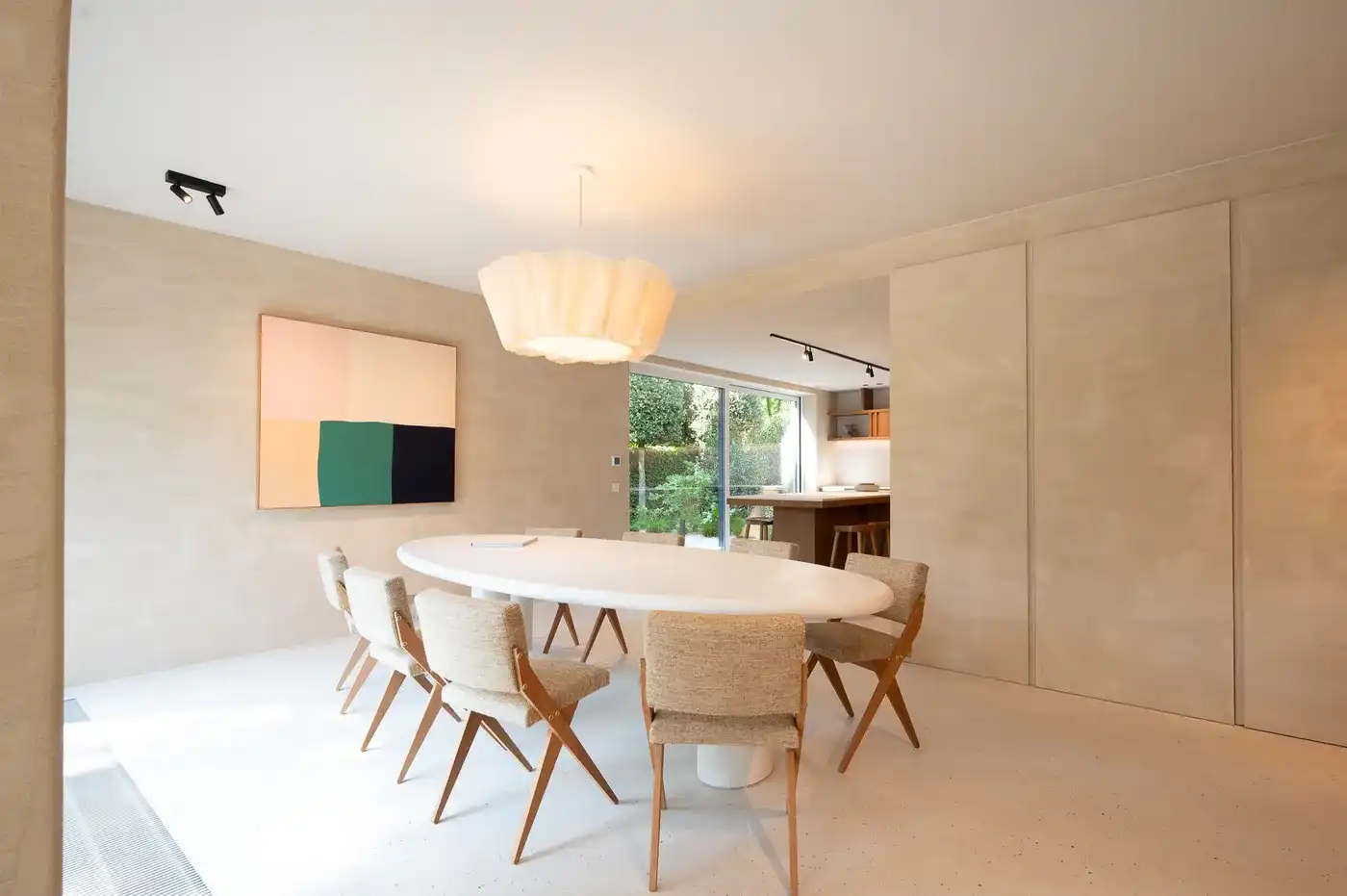 Luxueus gerenoveerde villa met zwembad op een toplocatie in een rustige residentiële wijk van het Zoute. foto 19