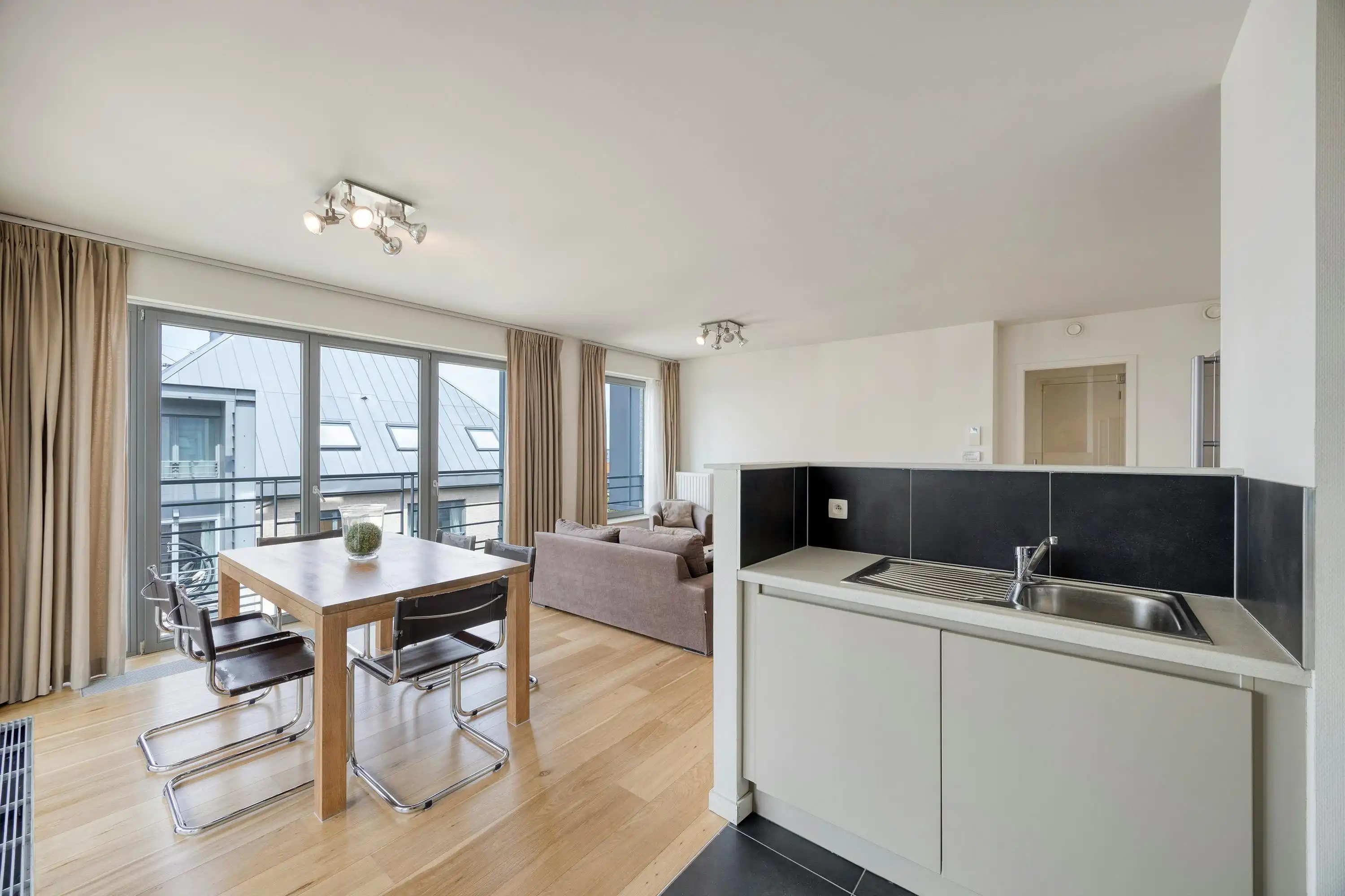 2-kamer appartement te koop in Evere aan de NAVO foto 15