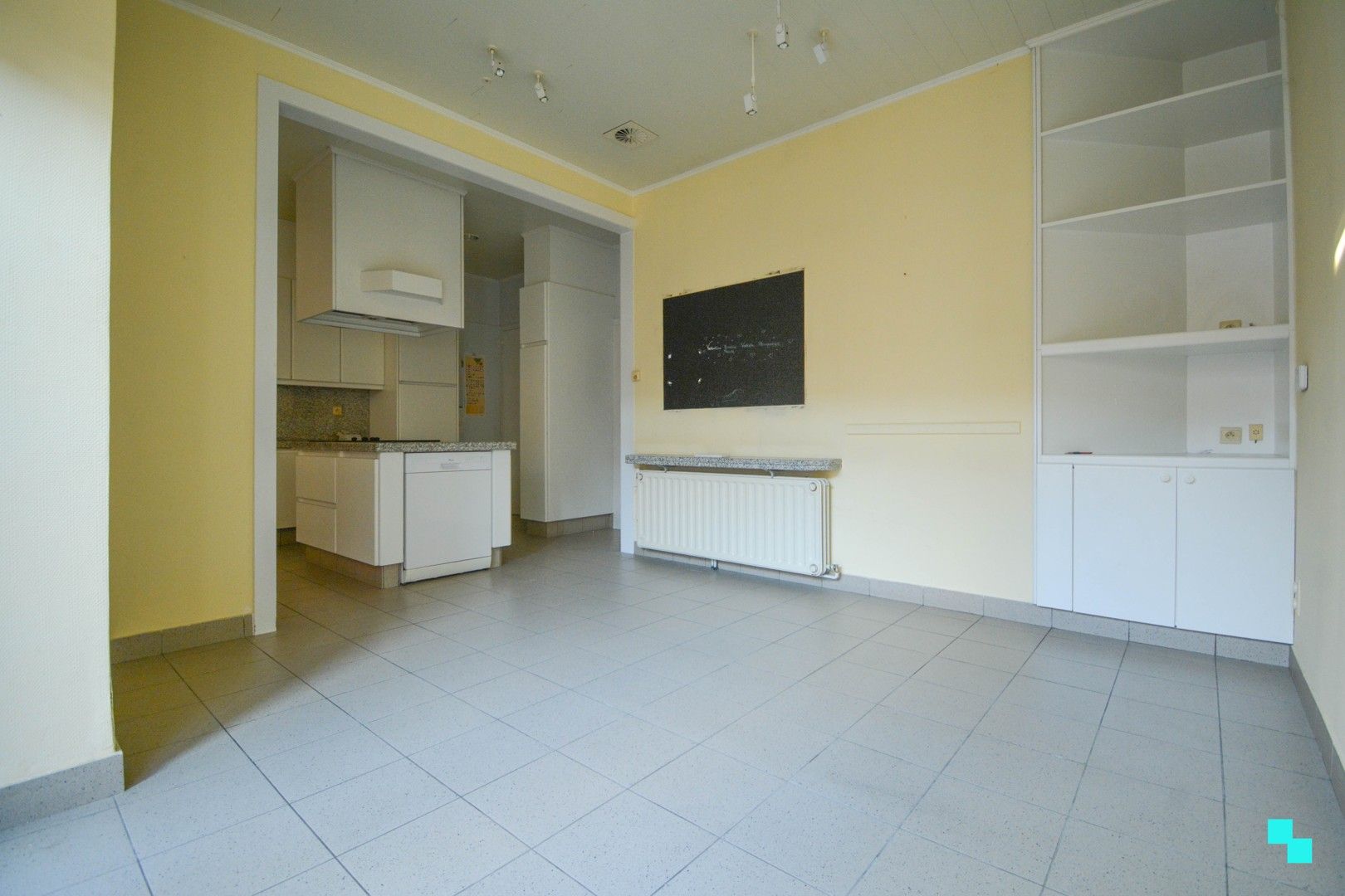 Handelspand met woonst, winkel en atelier te Moorslede foto 15