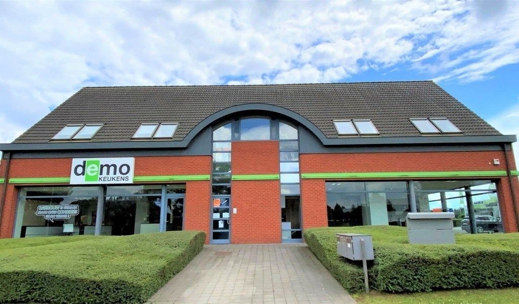 Commercieel gelegen kantoren te huur vlakbij E40 in Erpe foto 2