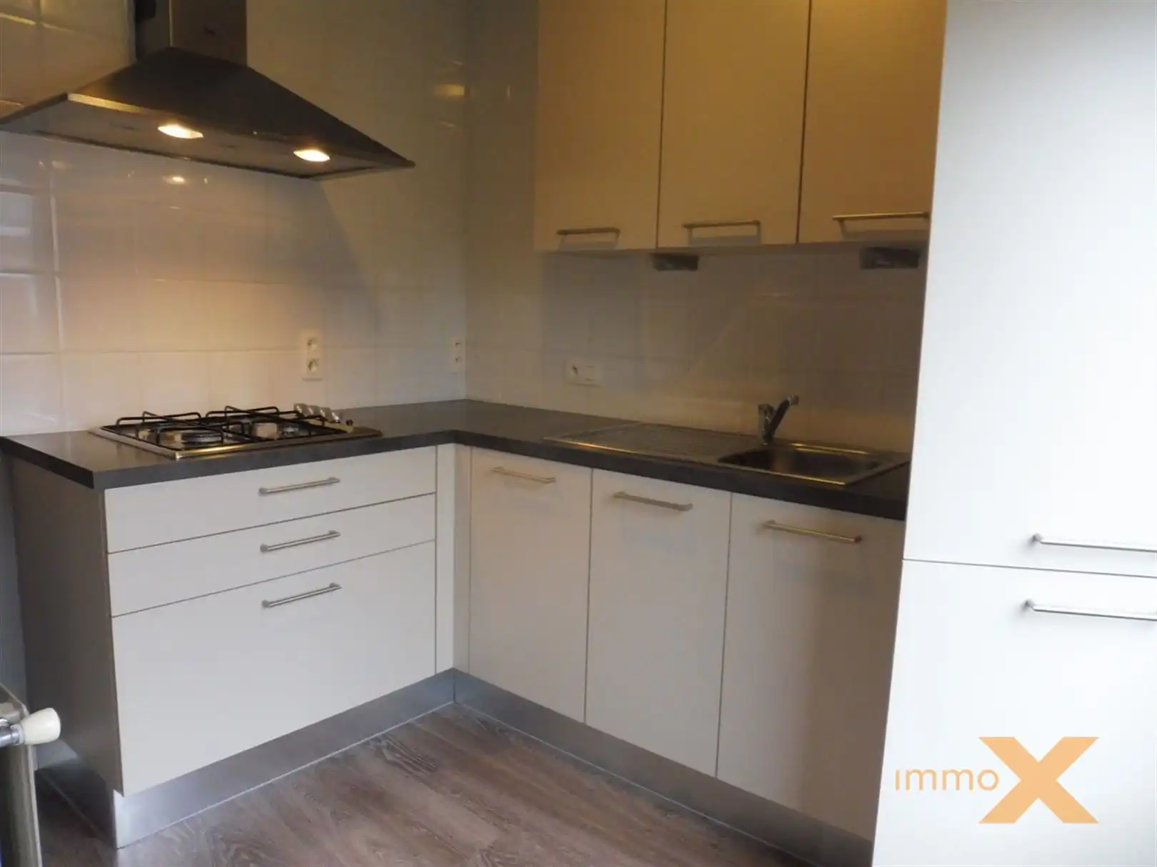 Appartement met 2 slpks en garage!! foto 8