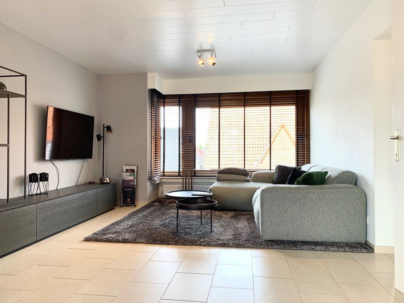 Appartement te huur foto {{pictureIndex}}