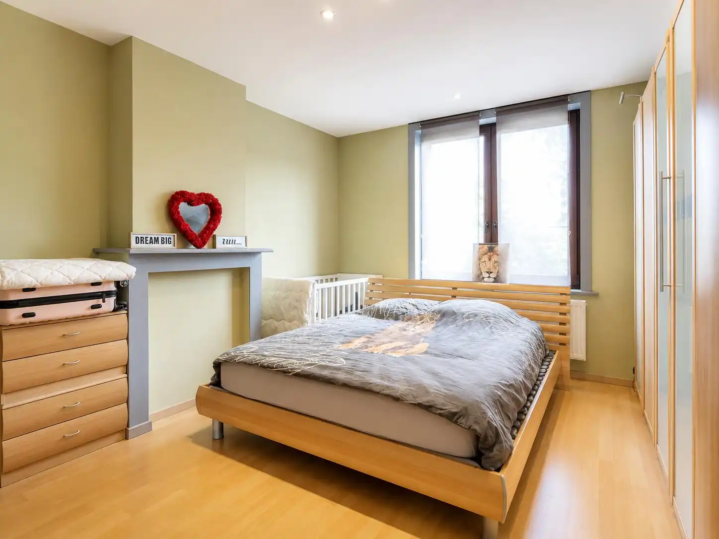 Charmante woning met 3 slaapkamers in centrum Zottegem. foto 12