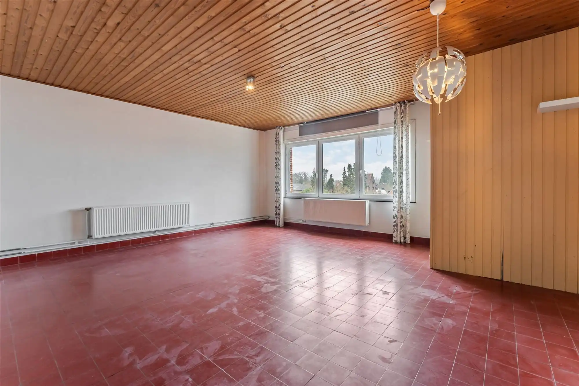 OP TE FRISSEN APPARTEMENT MET 3 SLAAPKAMERS IN DE NABIJHEID VAN HET CENTRUM VAN LEOPOLDSBURG foto 6