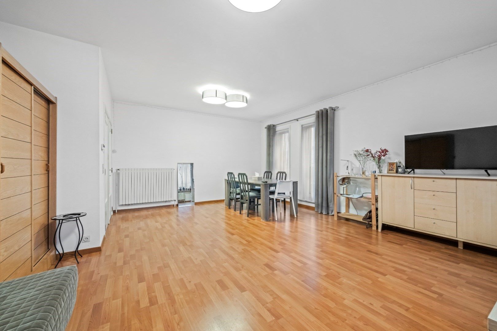Ruim appartement (131m²) op toplocatie in Sint-Andries foto 2