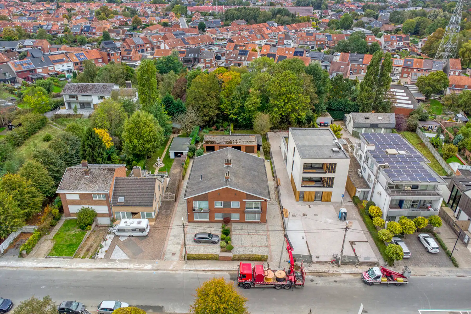 Perceel met ontwikkelingsmogelijkheden in Rumbeke foto {{pictureIndex}}