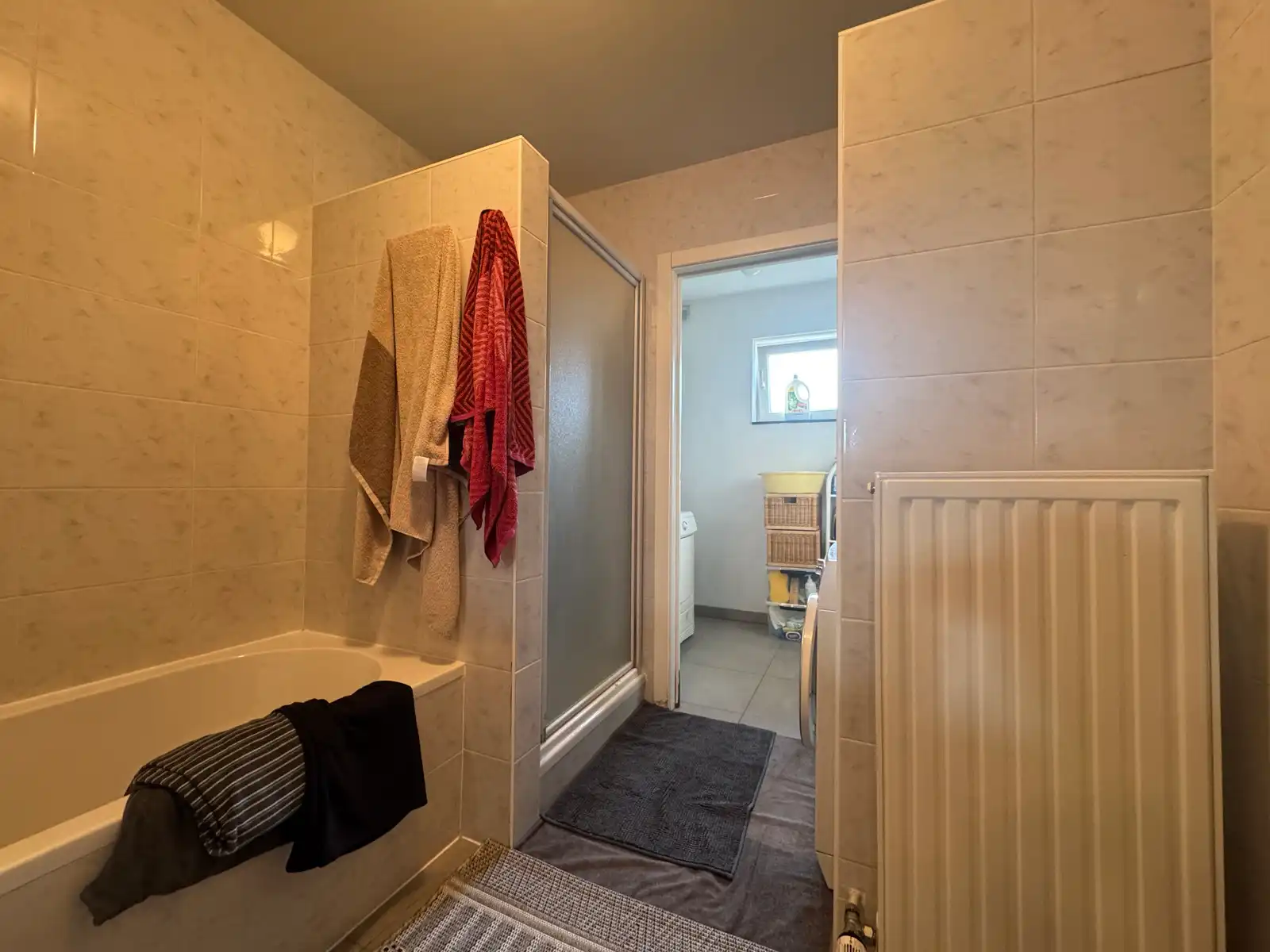Te huur: 3 slaapkamers appartement met ruim terras te Erpe! foto 14