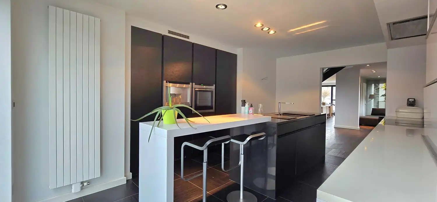 Ruime moderne woning op een perceel van 10a 12ca in een rustige, bosrijke omgeving te koop foto 26