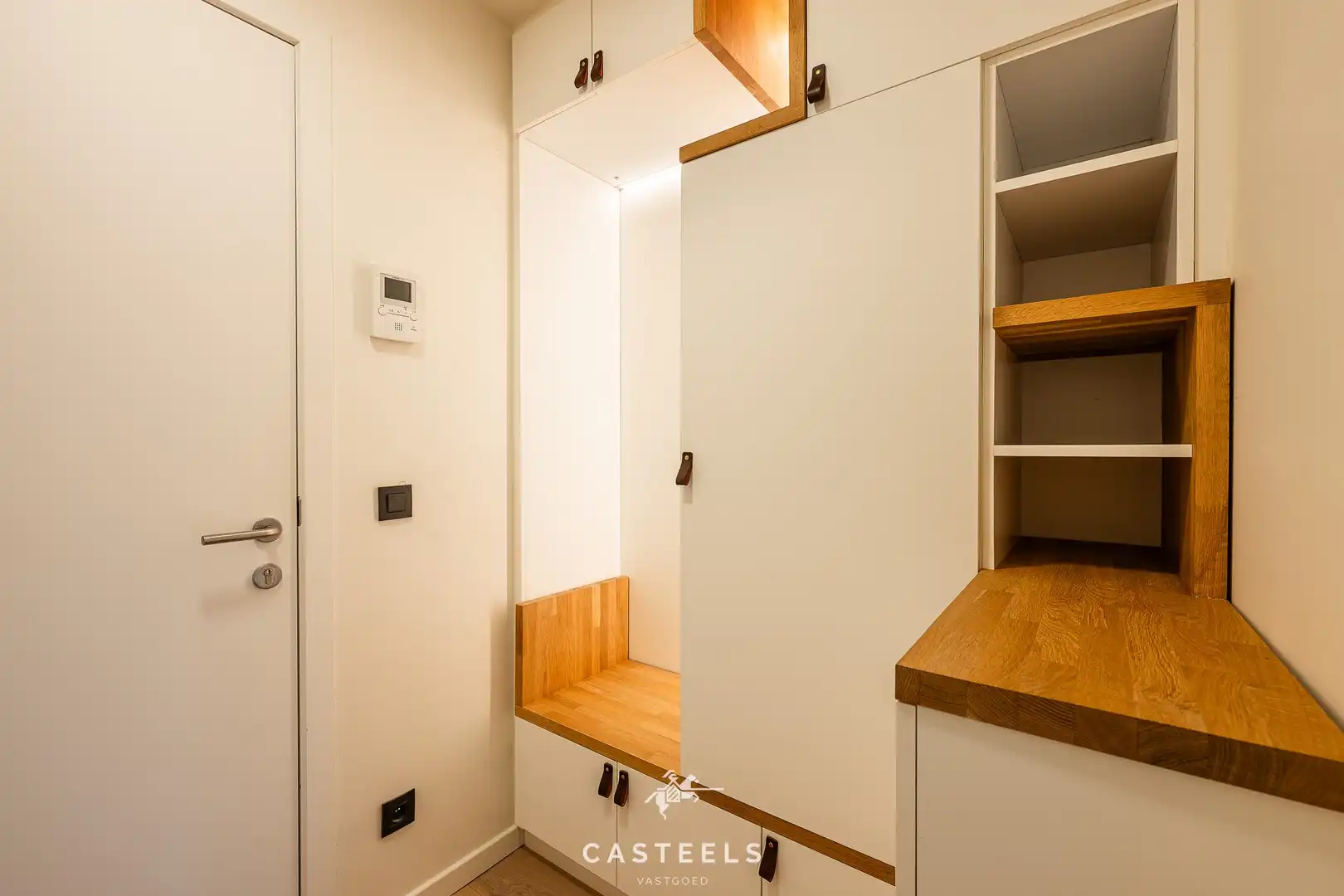 Recent appartement met staanplaats te Gentbrugge foto 6