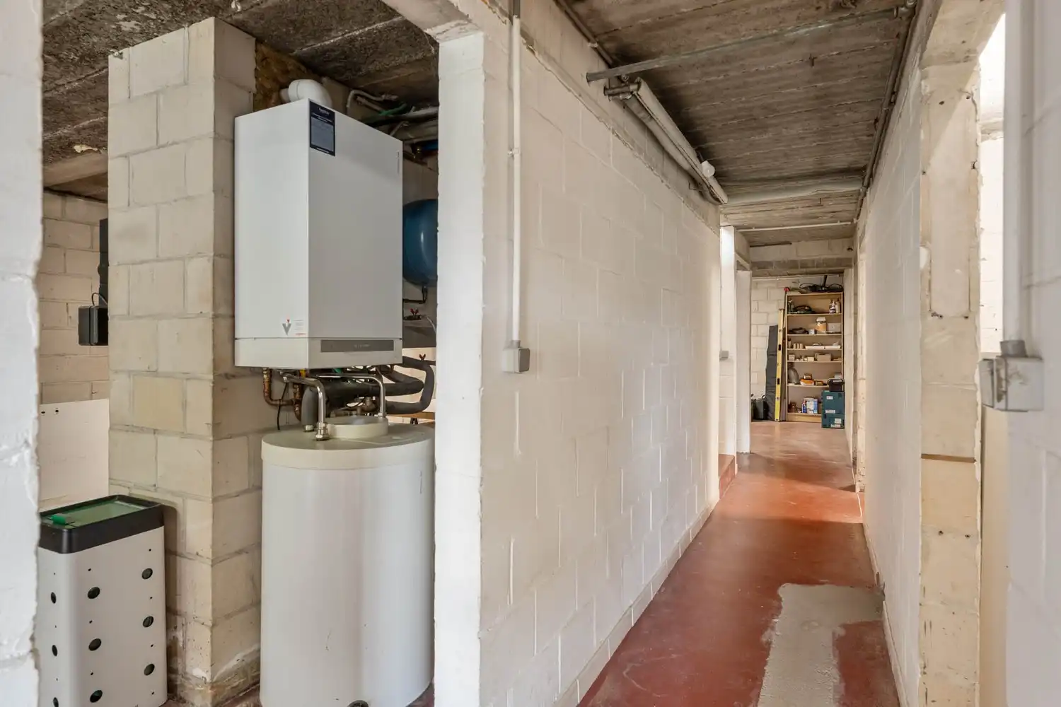 Mooi gerenoveerde woning met ruime kelder op een perceel van maar liefst 14a99ca, gunstig gelegen te Wezemaal. foto 34
