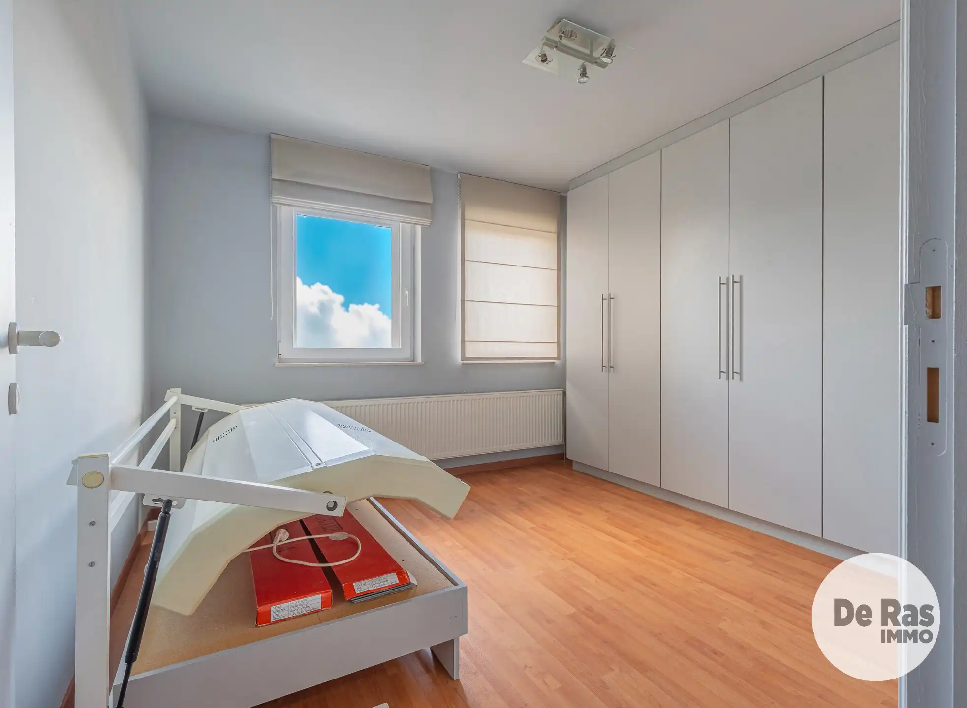 HAALTERT - twee slaapkamer appartement vlakbij station foto 12
