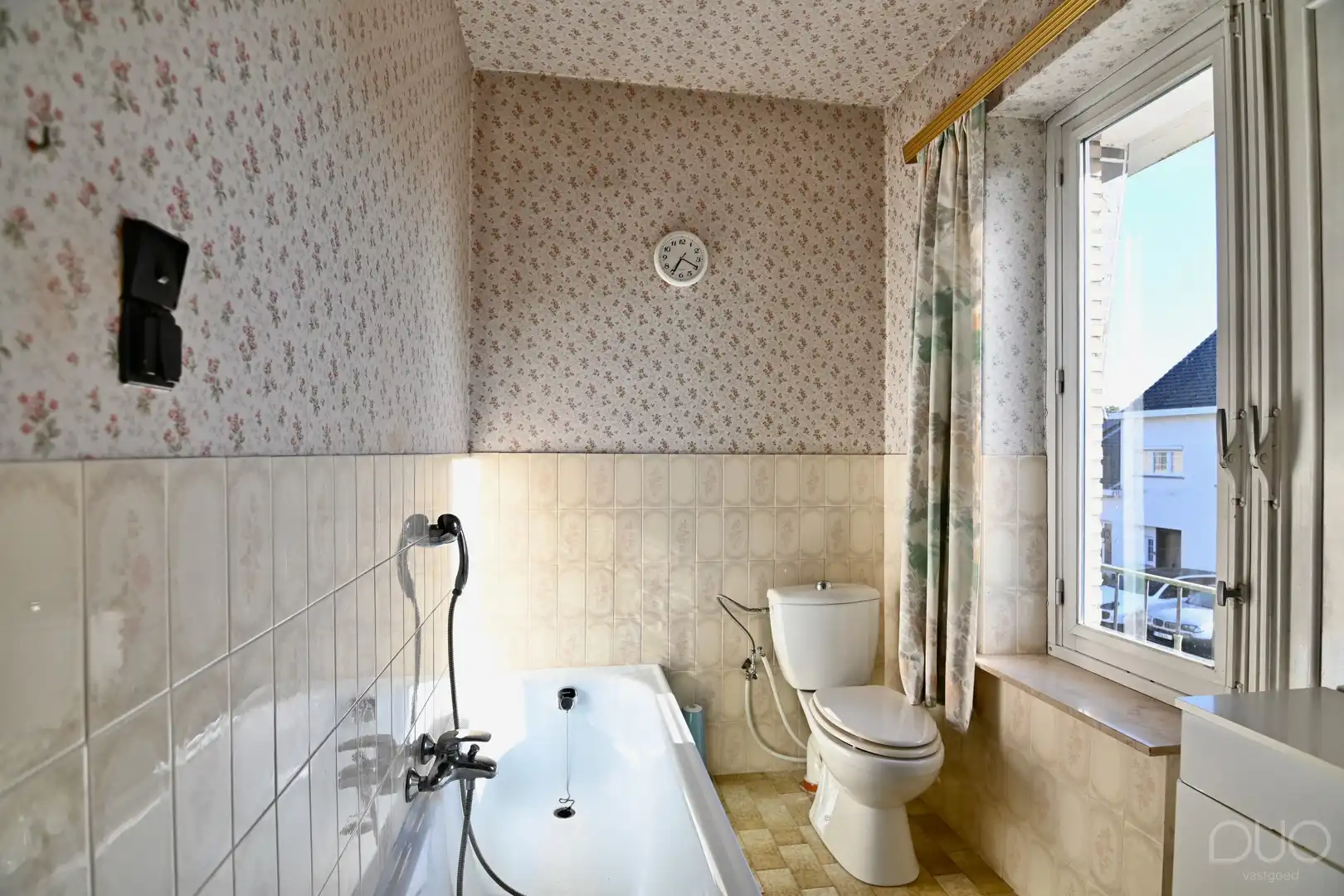 Charmante halfopen woning met loods en bouwmogelijkheden op 9a53ca foto 18