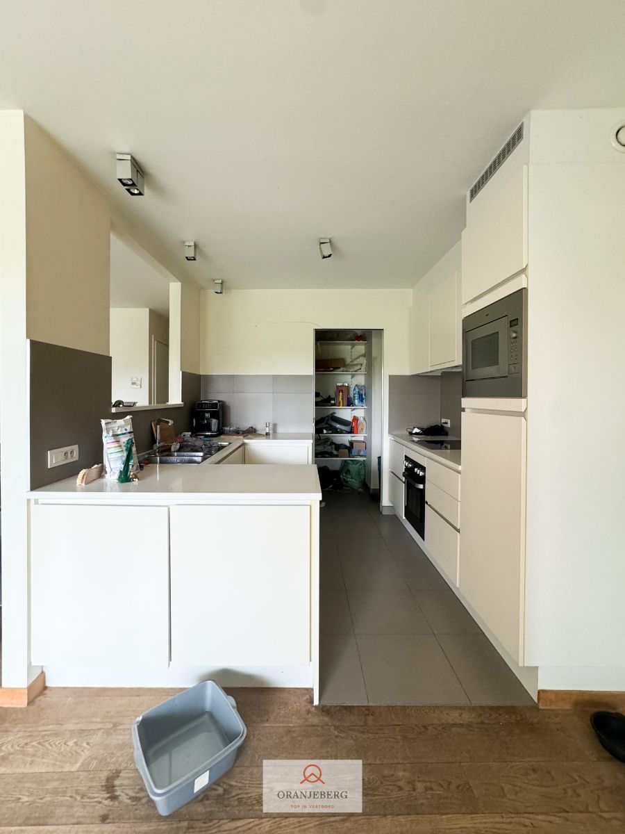 Instapklaar gelijkvloers 2 slpk appartement met tuin foto 9