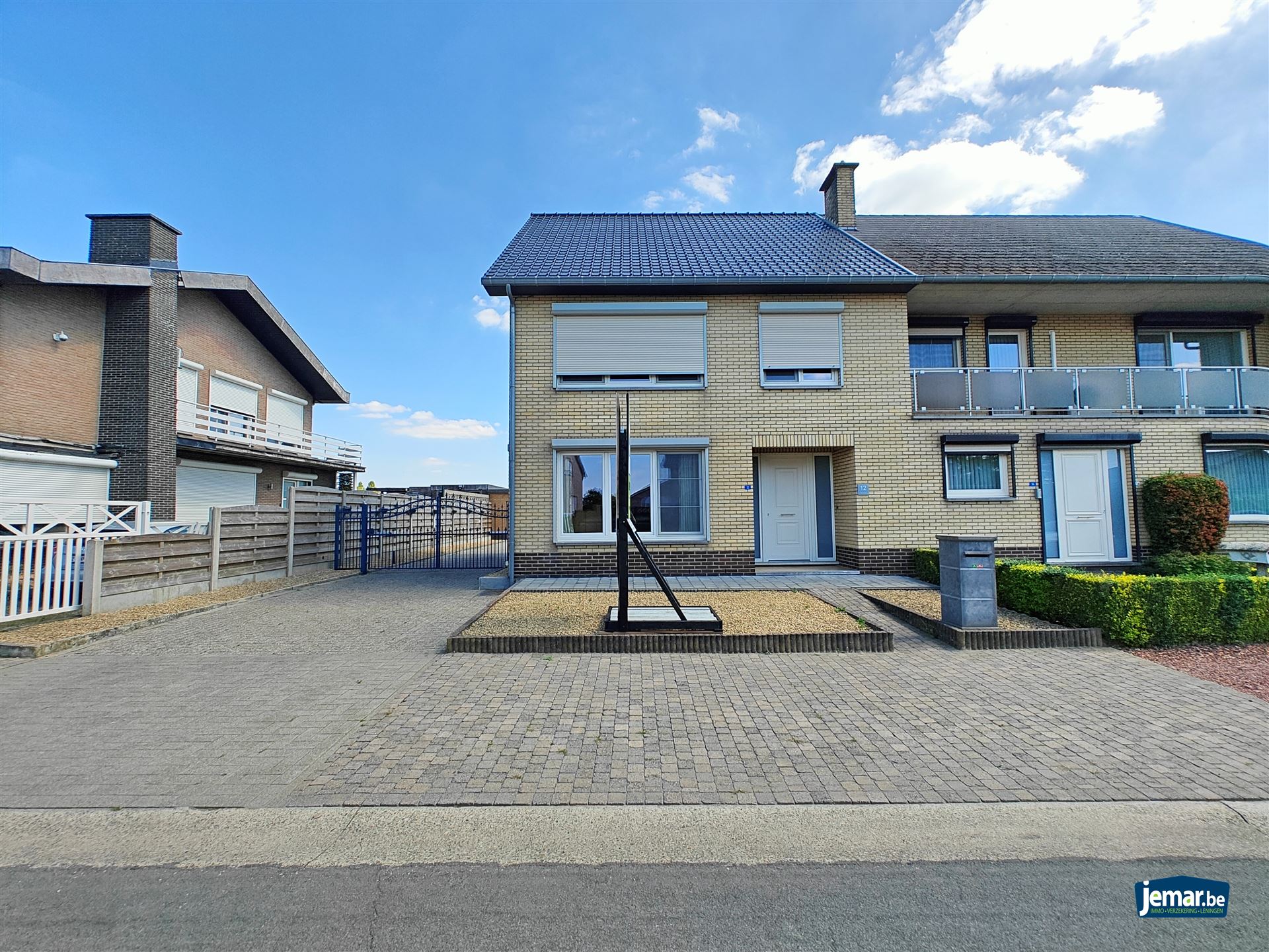 ()=>{if(producerUpdateValueVersion(node),producerAccessed(node),node.value===ERRORED)throw node.error;return node.value} Kwaadstraat 12 - 3630 MAASMECHELEN
