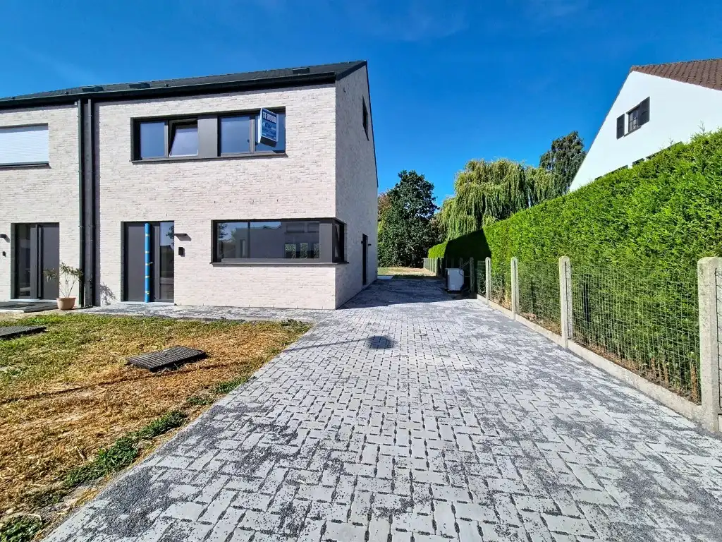 Huis te huur Processieweg 2 - B - 9880 Aalter