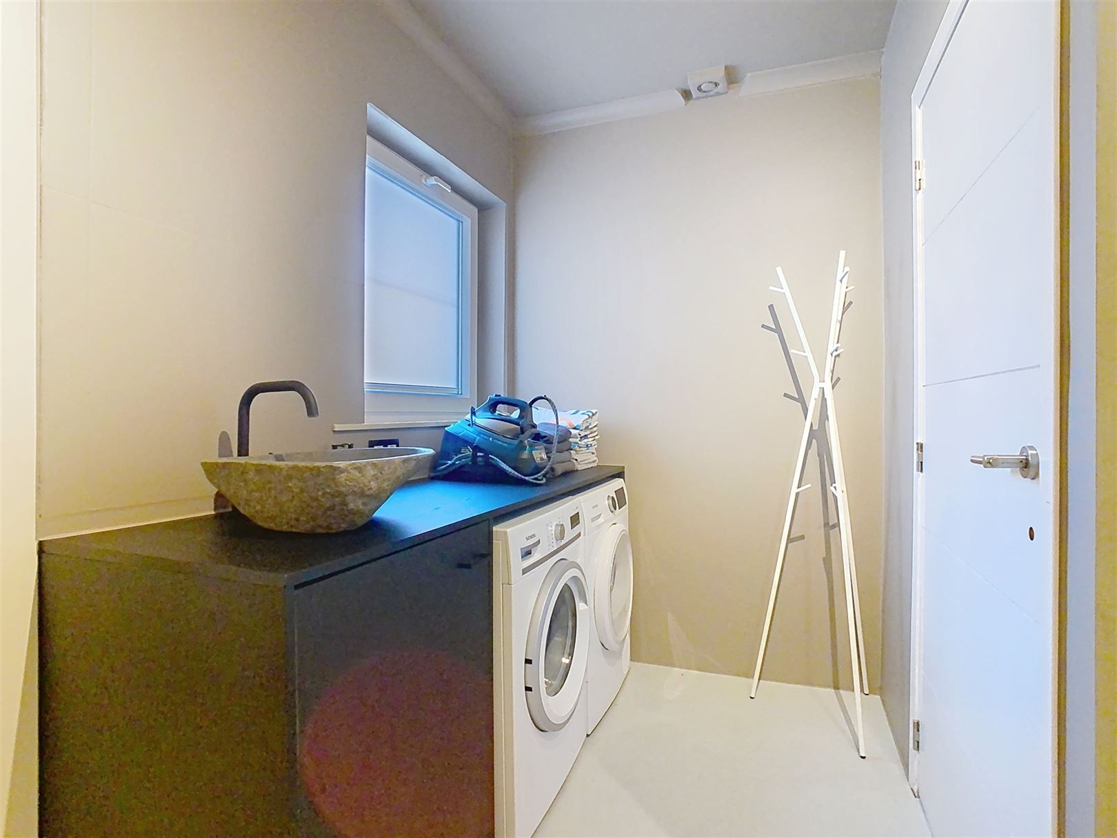 Gerenoveerde woning, 4 slpks, praktijkruimte, tuin, 4a 90ca foto 43