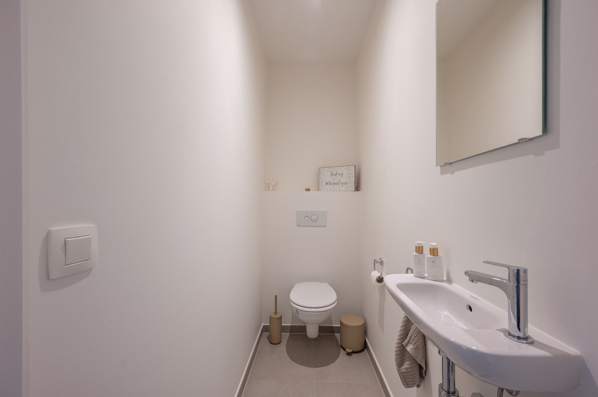 Ongemeubeld: zonnig en recent appartement in Duinenwater! foto 17