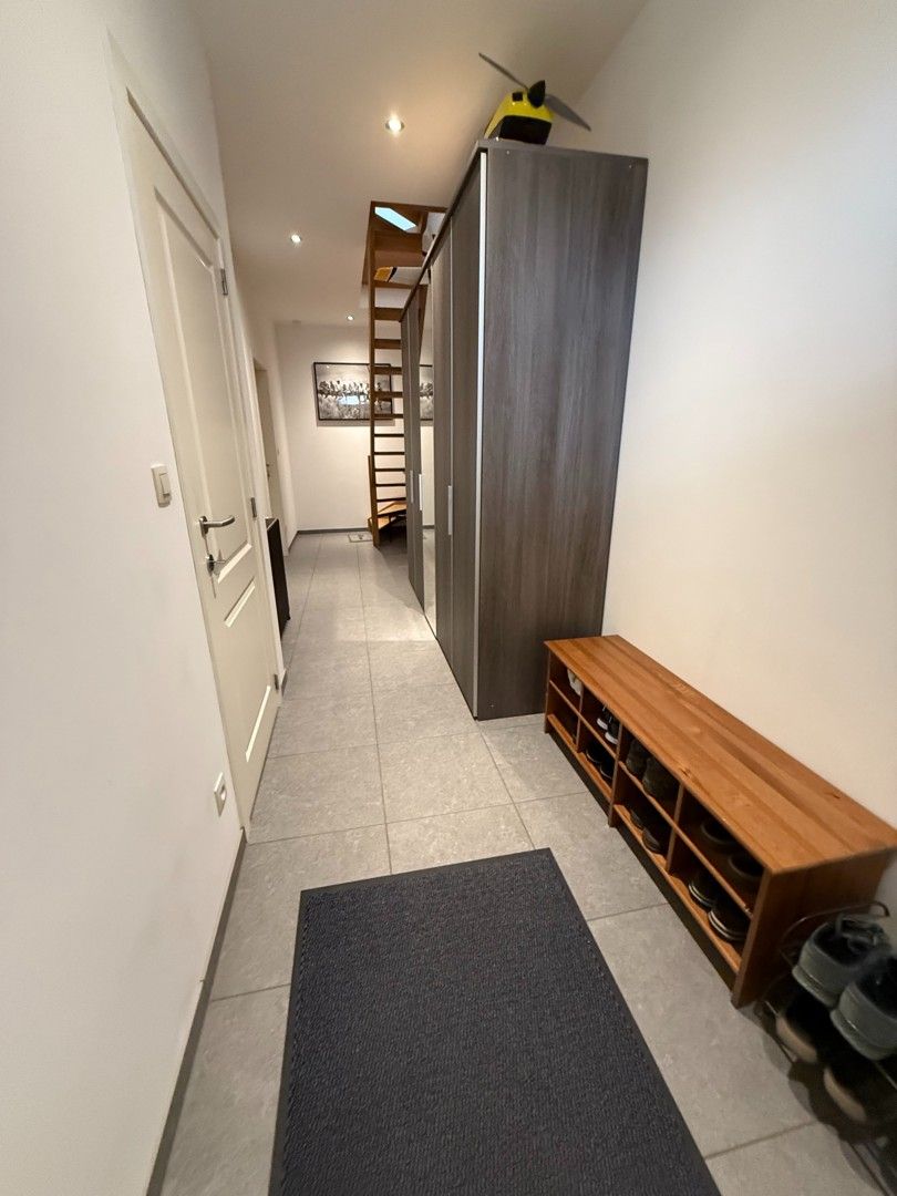 Prachtige, instapklare woning met 1 slaapkamer & inpandige garage in het centrum van Diepenbeek. foto 6