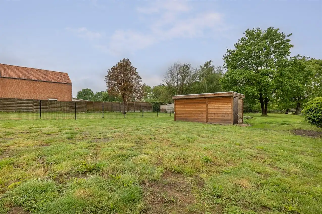 Nieuwbouw met vier slpk, alle comfort en ruime tuin foto 3
