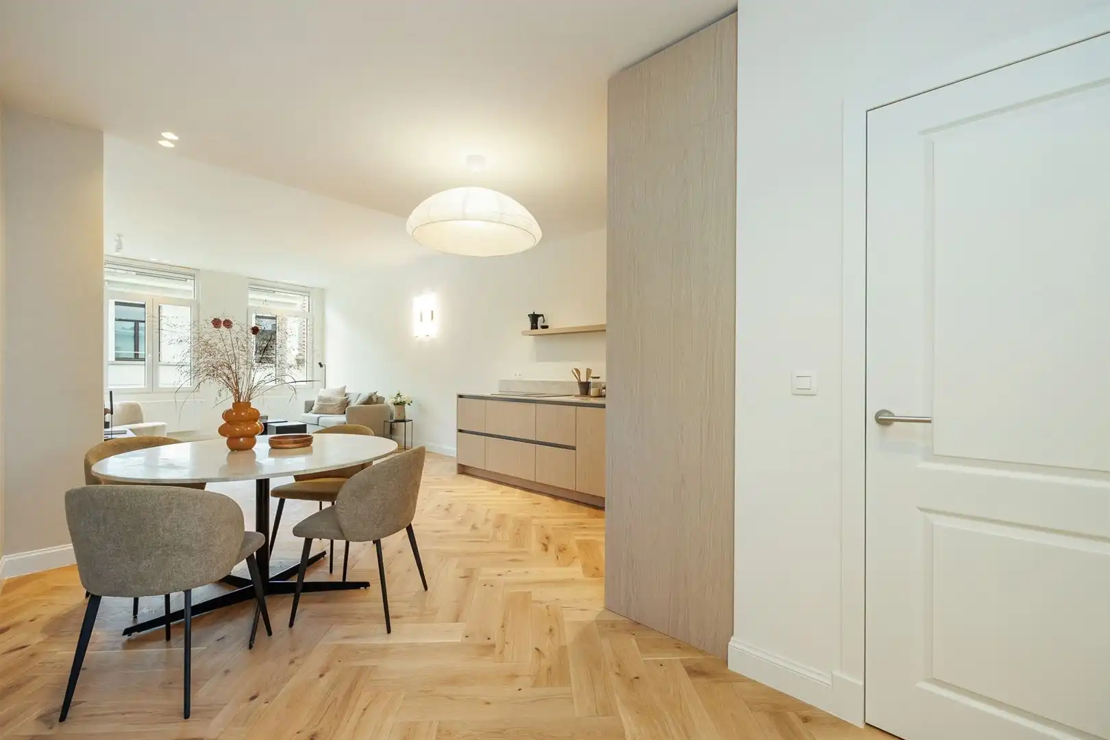 Renovatieproject in stijlvolle Kloosterstraat foto 4