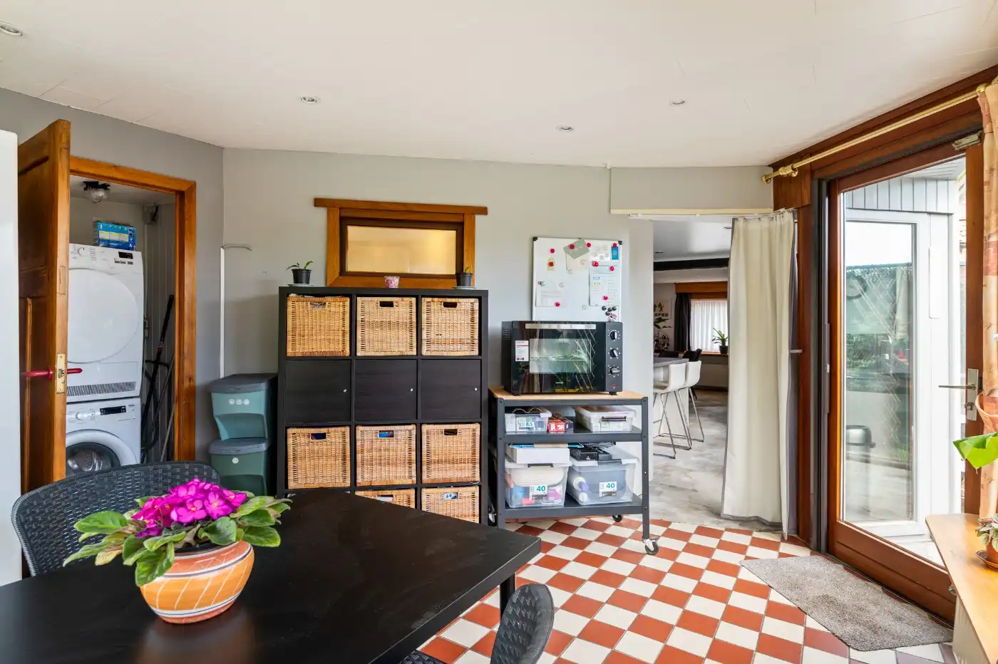 Top gelegen, charmante, vrijstaande woning met 3 slpk. en prachtige zuid-tuin foto 15