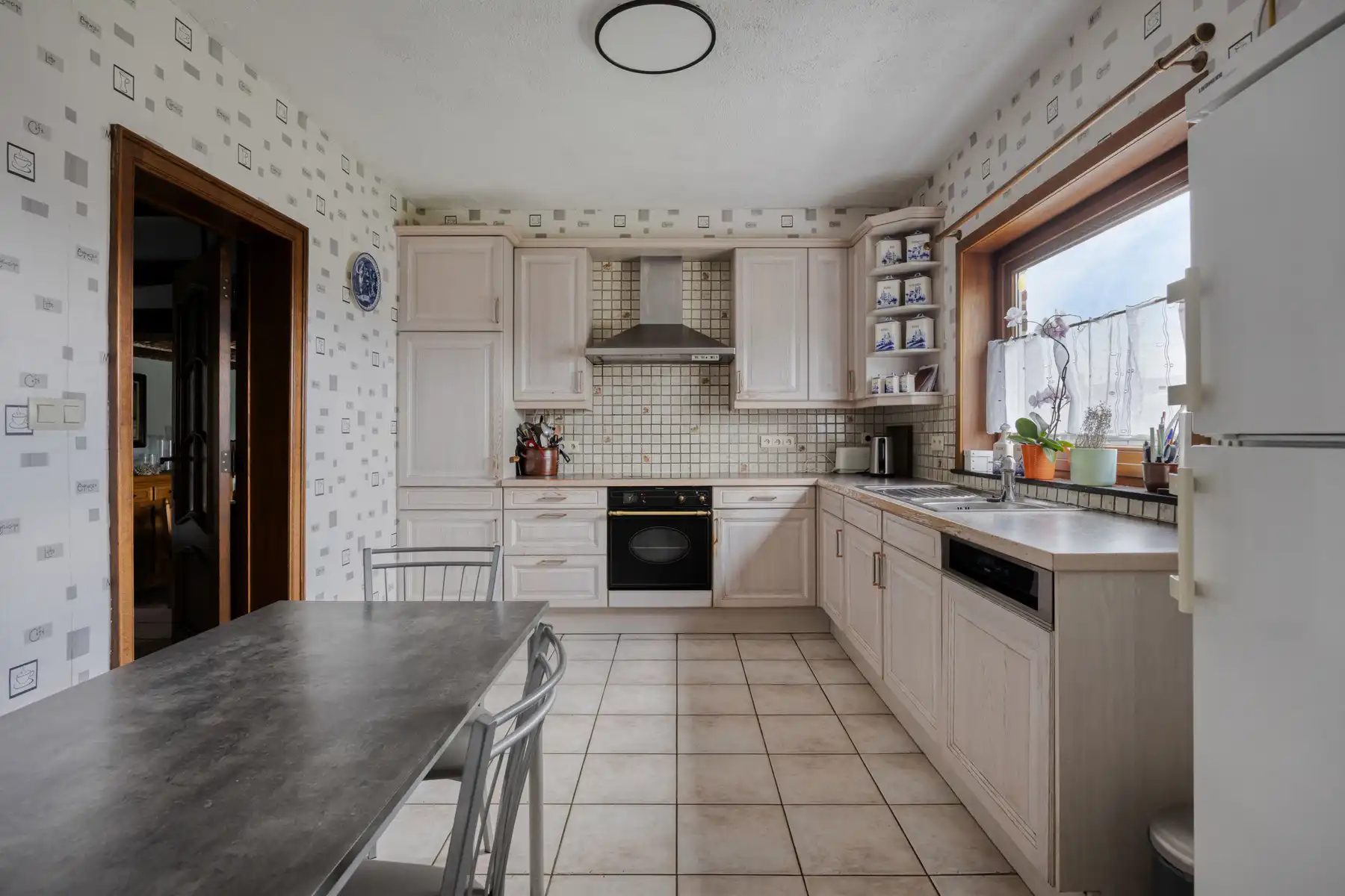 Karaktervolle woning met 3 slaapkamers en grote tuin foto 21