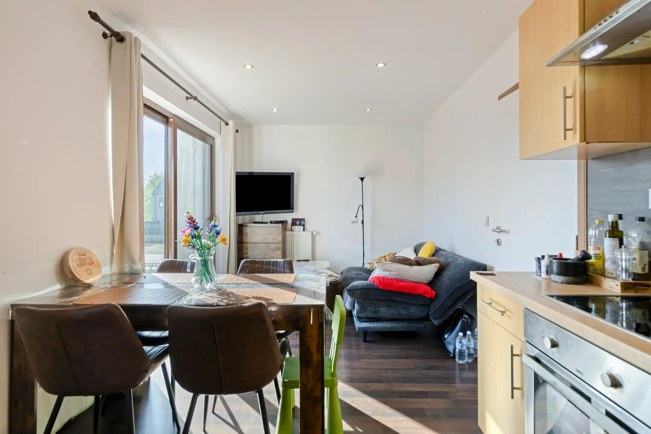 Gezellige woning met 3 slaapkamers en tuin foto 11