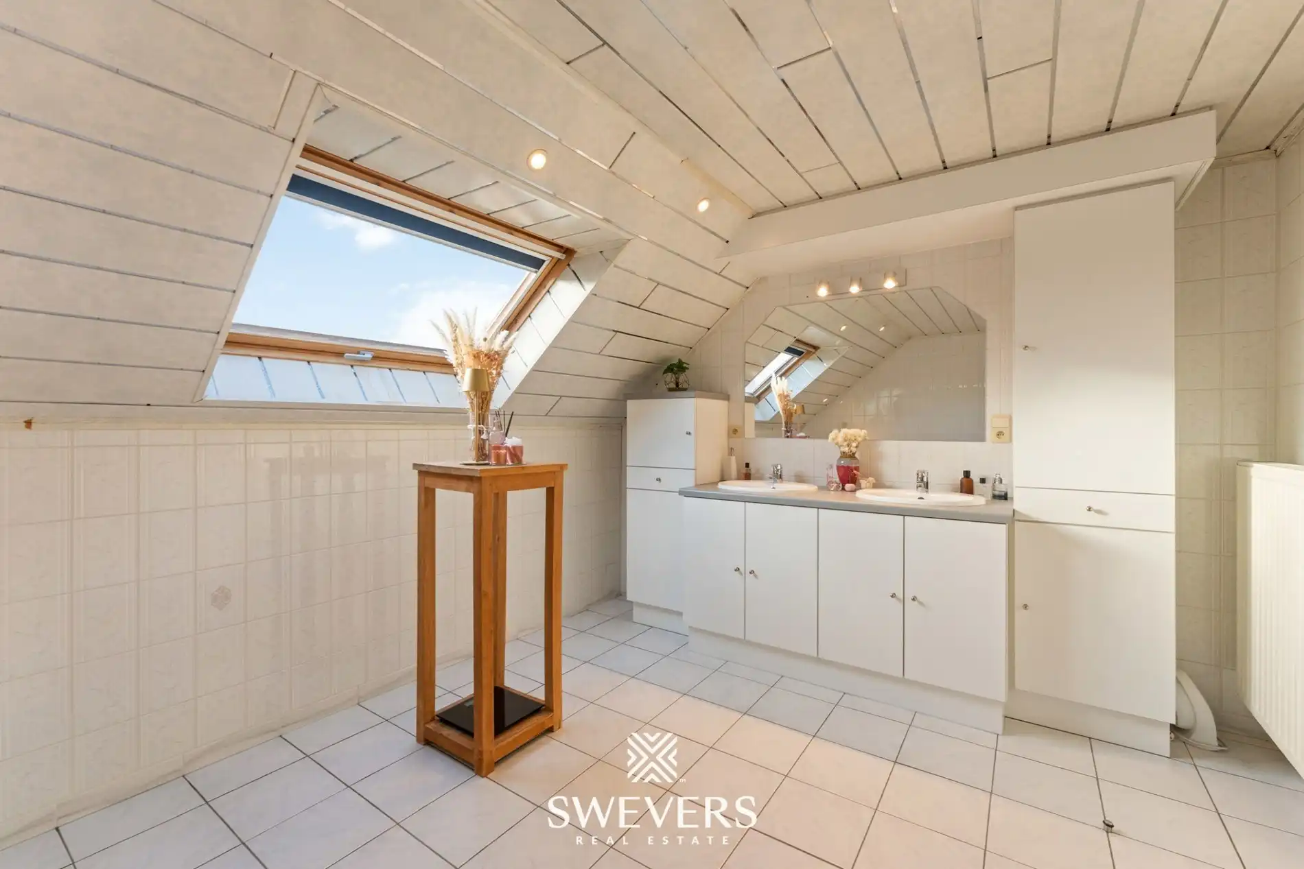 Instapklare en rustig gelegen gezinswoning met zuidgerichte tuin te Alken foto 23