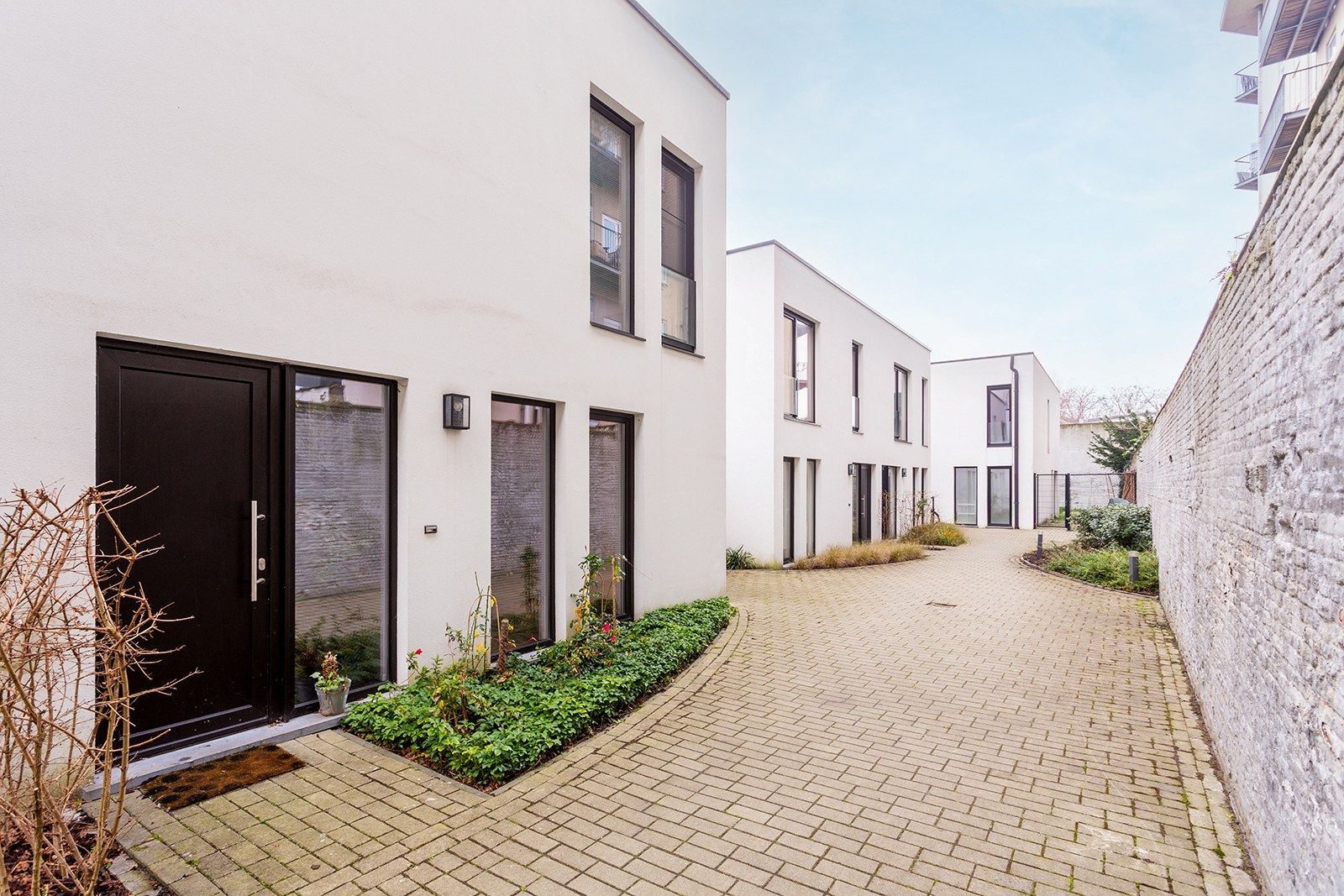 Prachtige gemeubelde woning met tuin foto 2