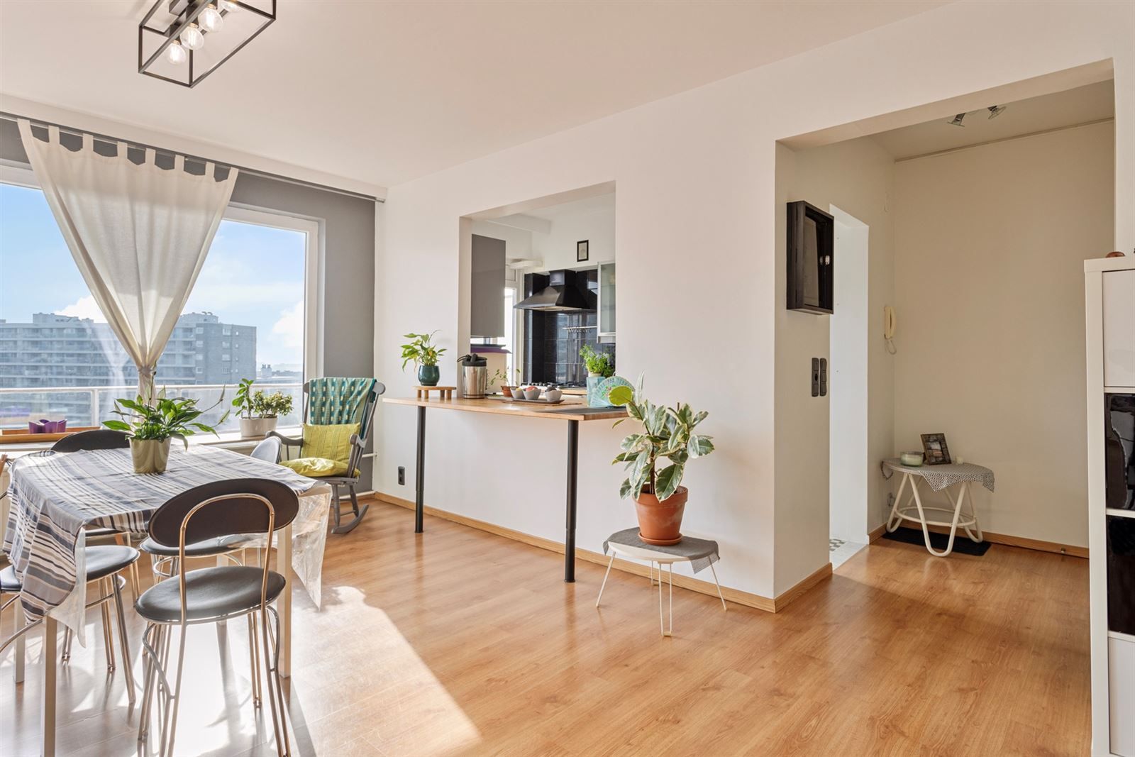 Gezellig 1 slaapkamer appartement met mooi open zicht. foto 4