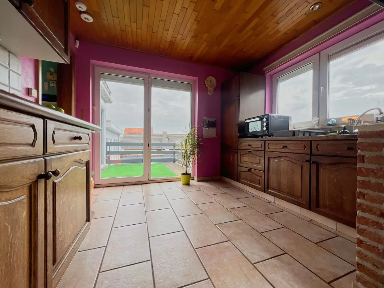 Instapklare woning met grote garage +polyvalente ruimte foto 6