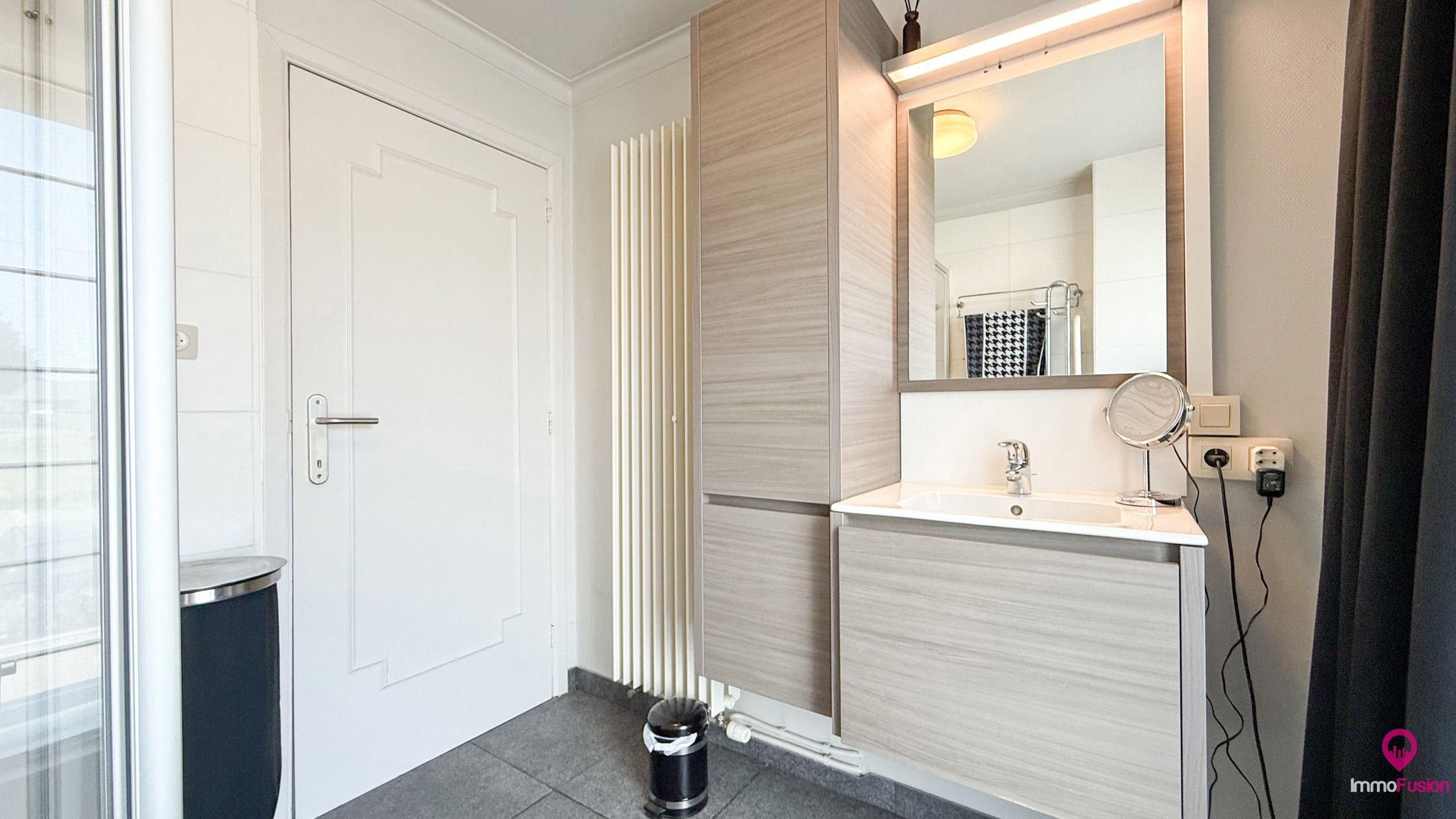 Instapklare bakkerij met woonst in het centrum van Zolder! foto 47