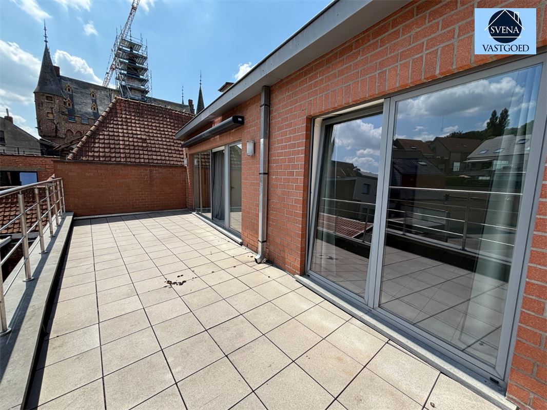 APPARTEMENT MET 2 SLPK EN TERRAS foto 8