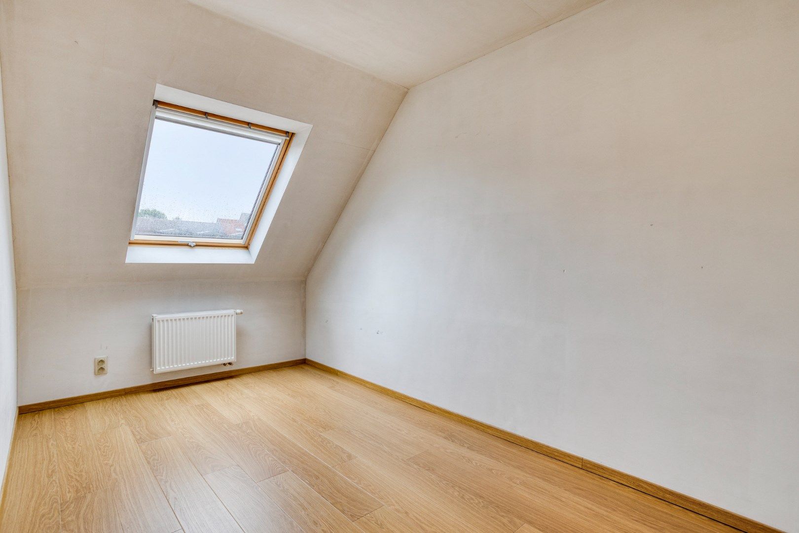 Recente woning met 3 slaapkamers en garage! foto 17