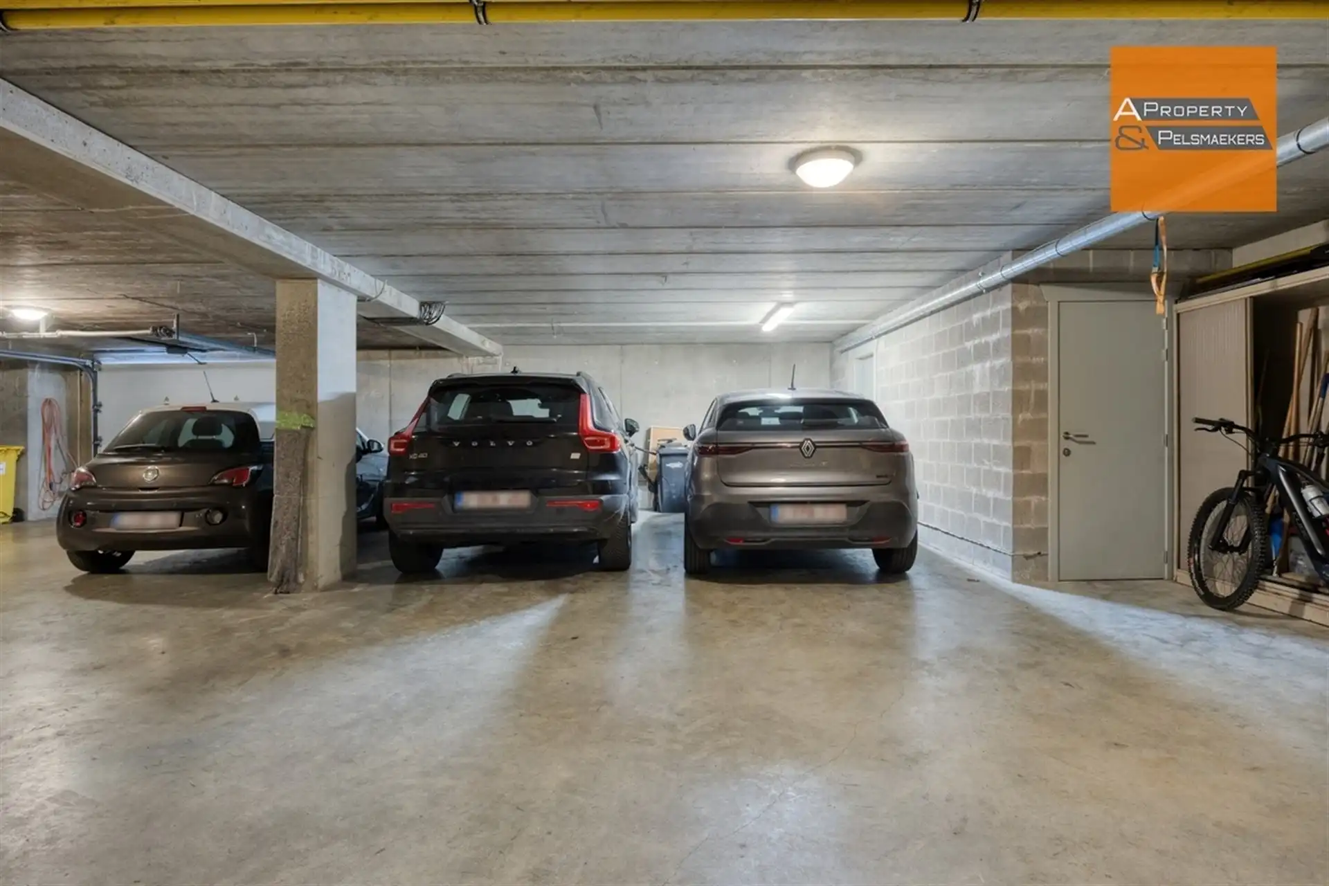 Instapklaar duplex-appartement met groen uitzicht in het centrum van Ottenburg foto 19