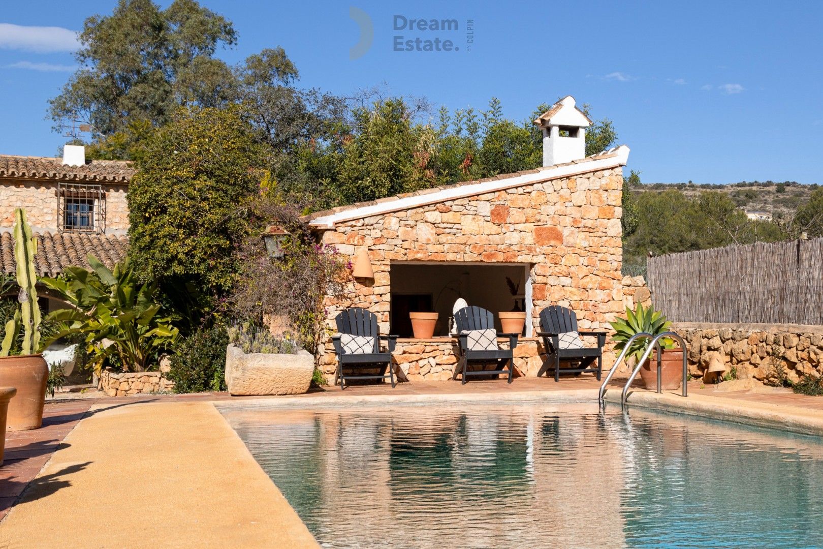 Exclusieve Finca met landgoed tussen Benissa en Senija – Historische Charme & Moderne Luxe foto 2