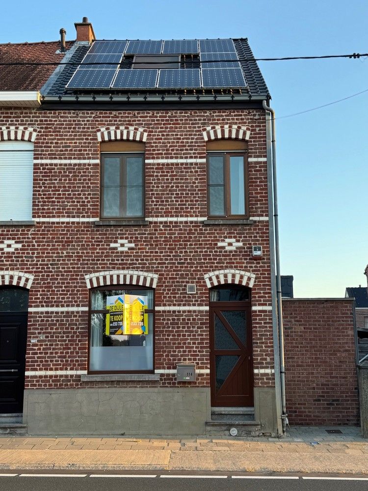 A must see - verrassend ruime woning met achteringang met privéparkeerplaatsen foto 18