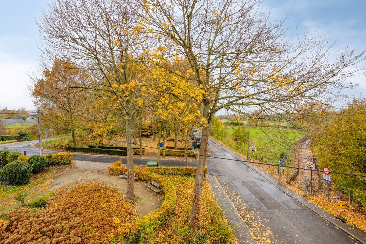 Goed gelegen appartement met parking en kelder  foto 21