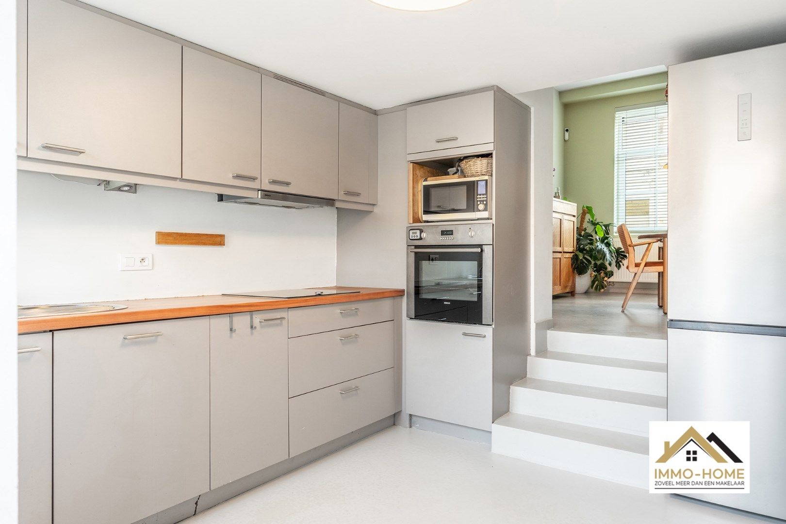 Charmevolle woning met drie slaapkamers te Gentbrugge foto 12