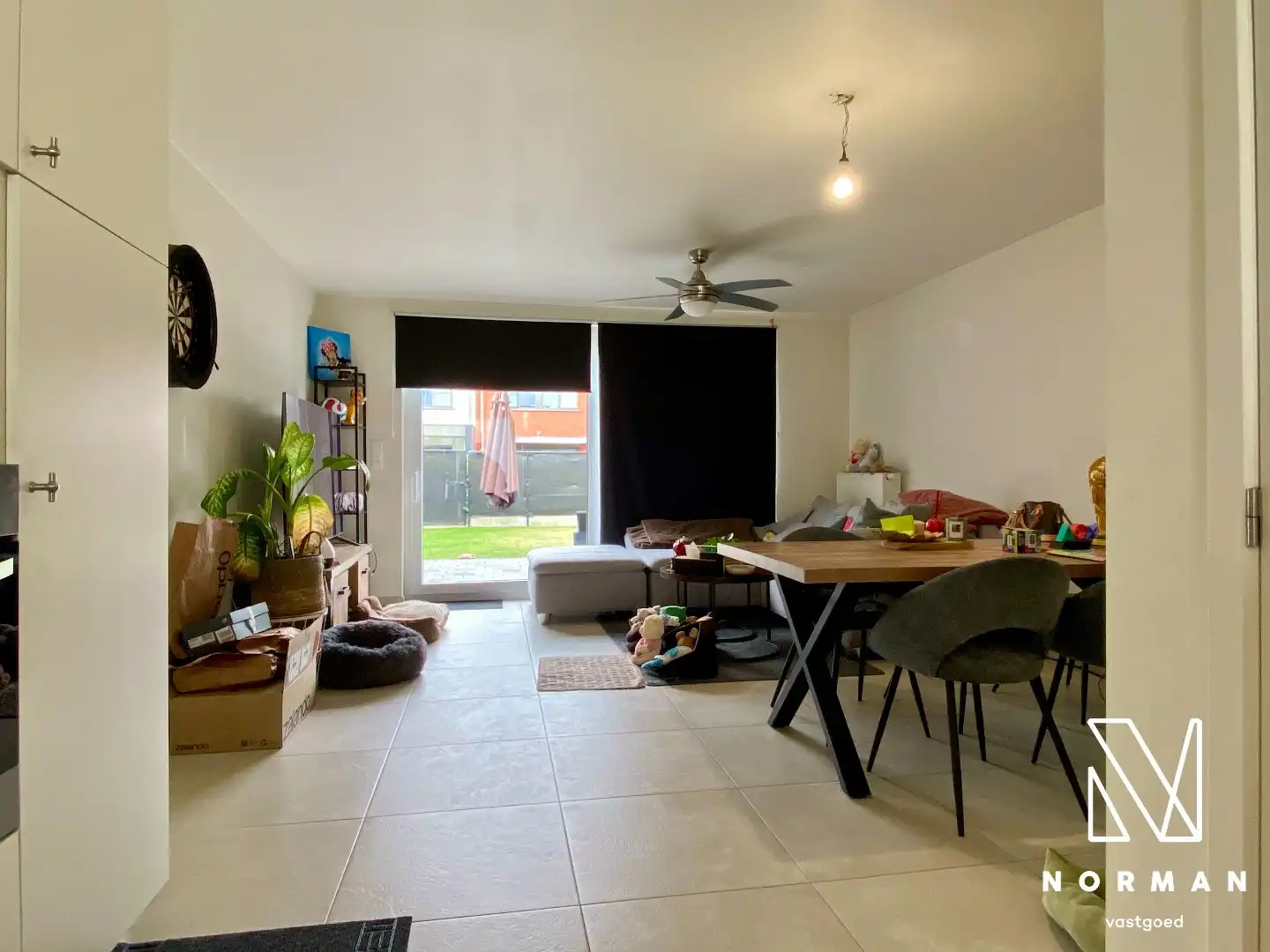 Recente woning in rustige buurt met 3 slaapkamers, zuidwest gerichte tuin en carport in Beveren-Leie foto 3