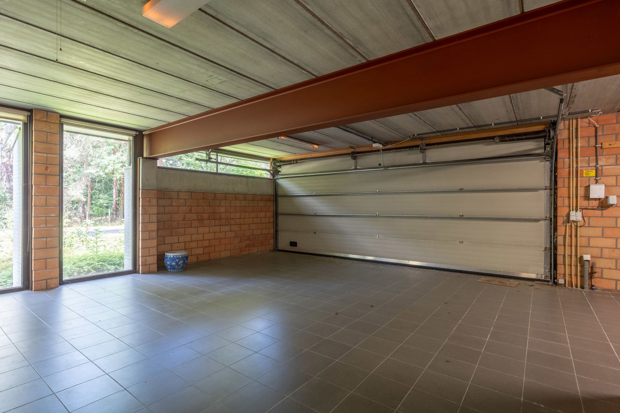 Ruime architectenvilla met 8 slpk's op 1.832 m² te Vosselaar foto 18