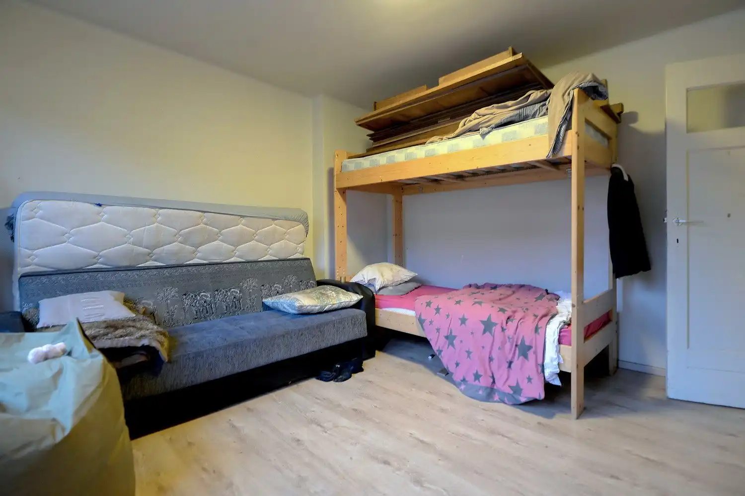 WONING TE KOOP met 3 slaapkamers op uitstekende ligging te Runkst! foto 12