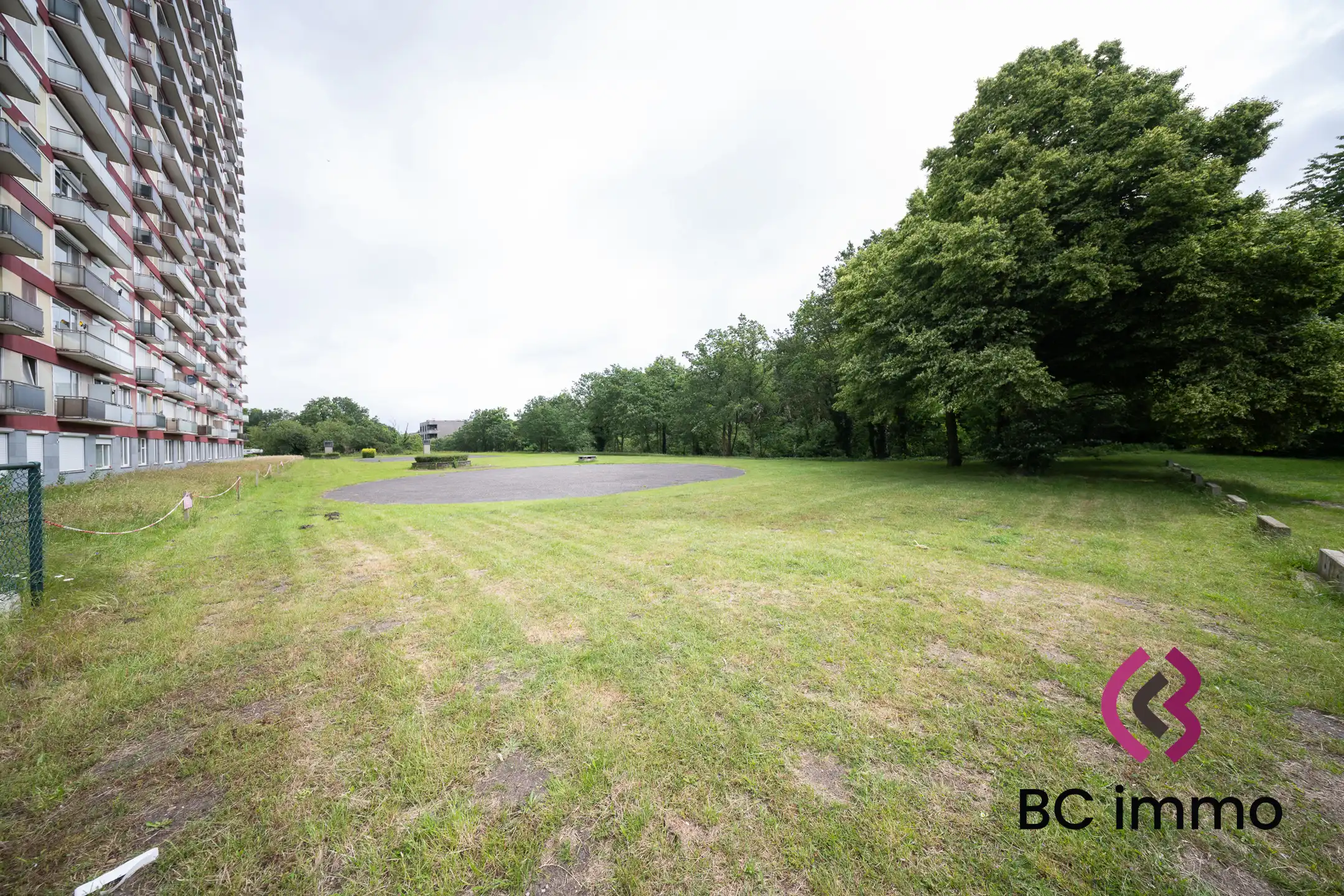 2 slaapkamer appartement met panoramisch uitzicht op toplocatie foto 27