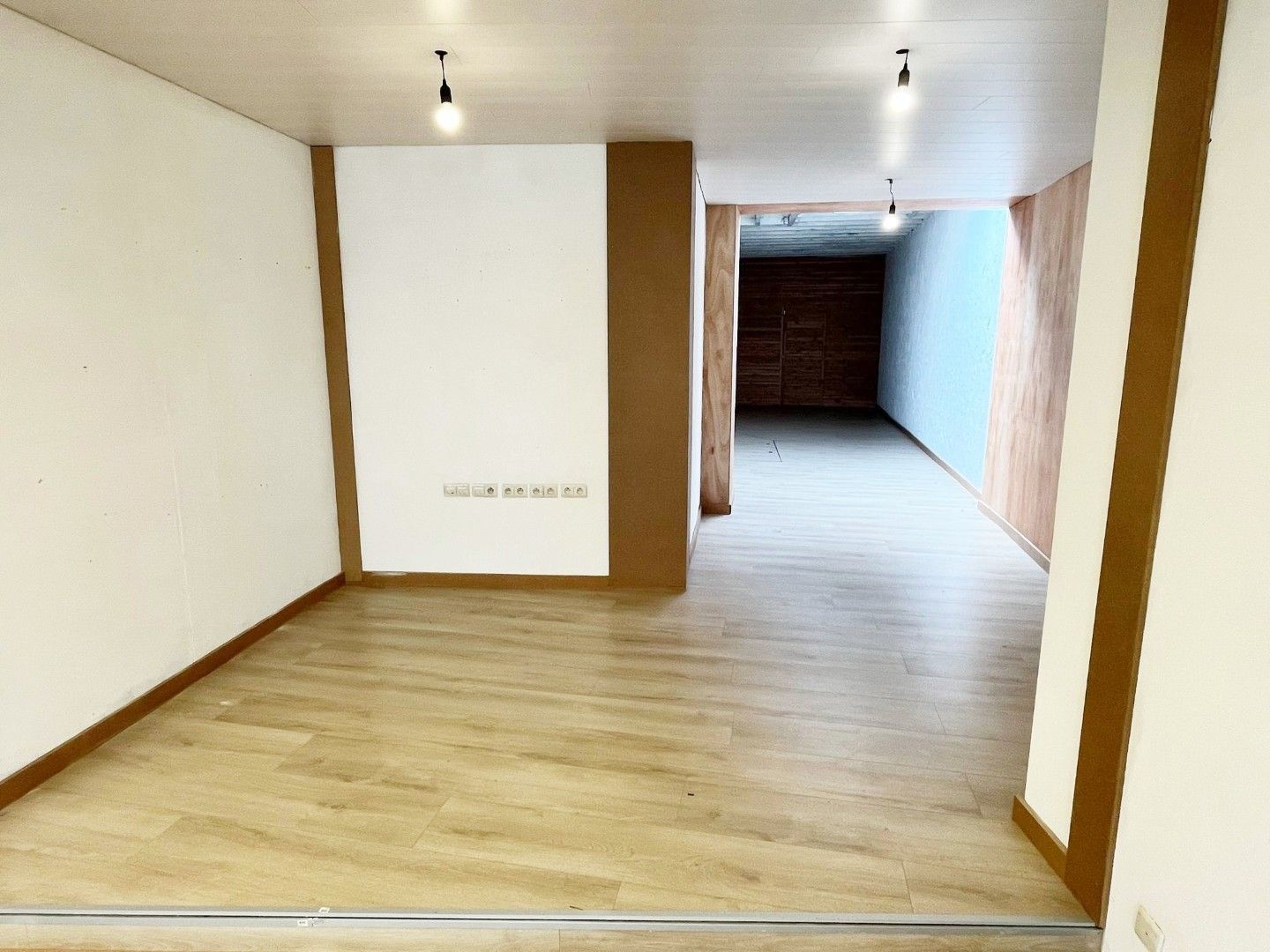 GERENOVEERD COMMERCIEEL PAND OUDENAARDSESTRAAT foto 10