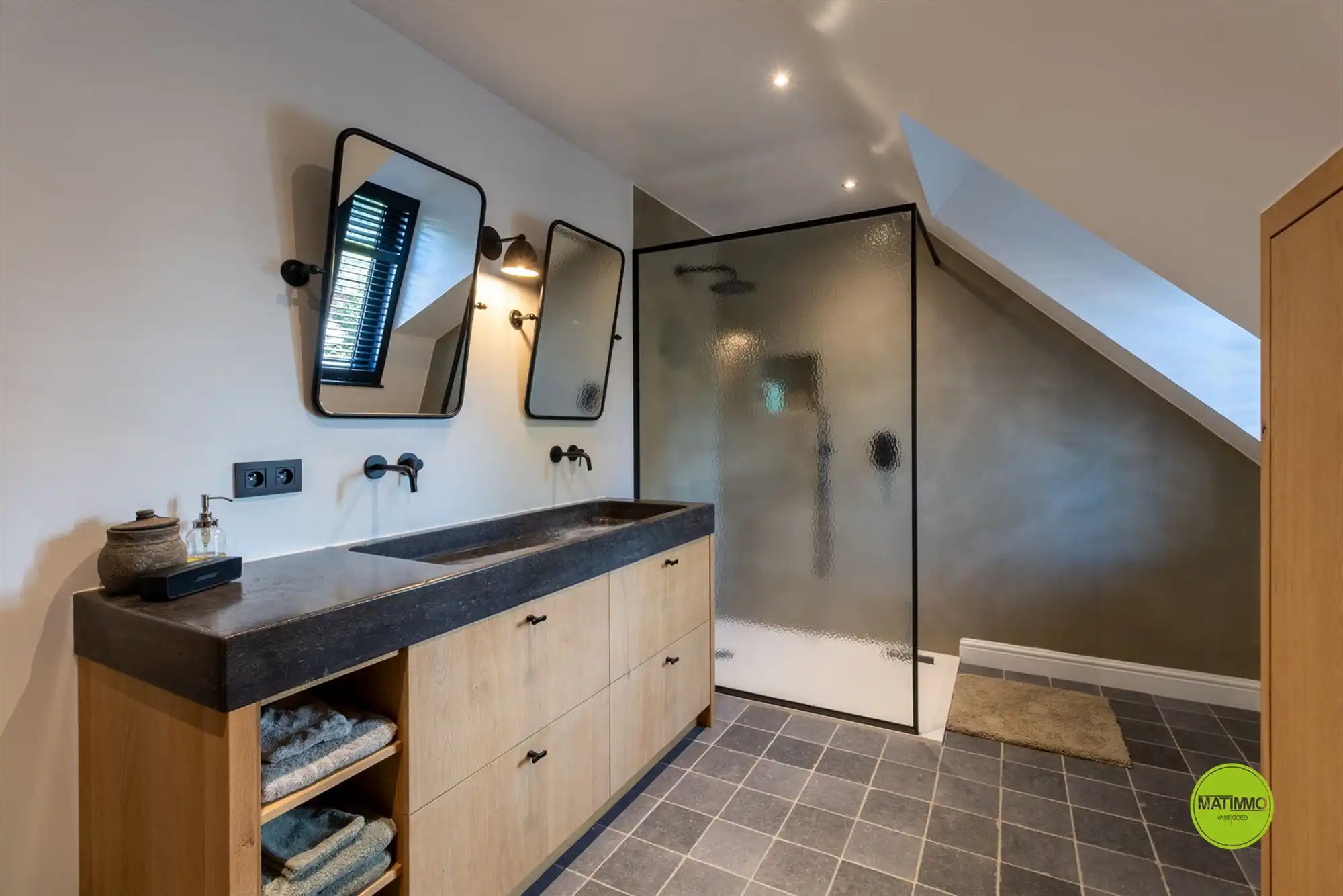 Instapklare totaalrenovatie met hoogwaardige afwerking  foto 17